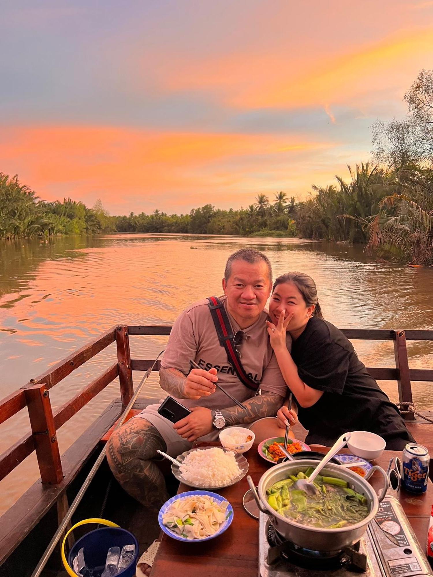 Hide Away Bungalows In Ben Tre City Exterior foto